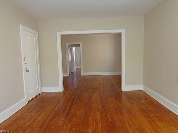 3rd image of 910 Spotswood Ave #4C