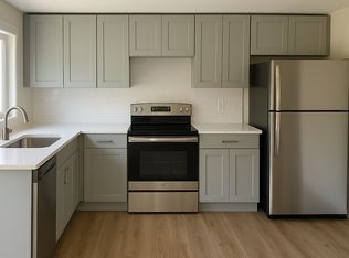 708 S Director St, Seattle, WA 98108