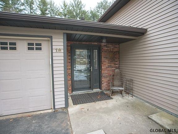 5th image of 18 Van Brummel Ln