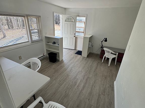 5th image of 42 Summit Ave #R