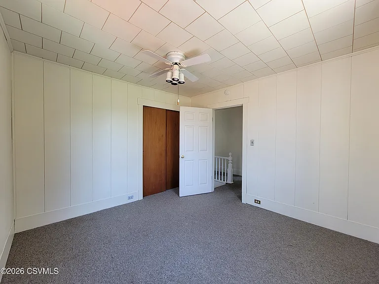 995 Center Ave — Photo 20