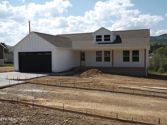 2nd image of 941 Shawanee Rd