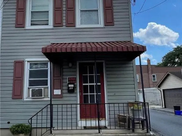 219 Mulberry St, Catasauqua, PA 18032