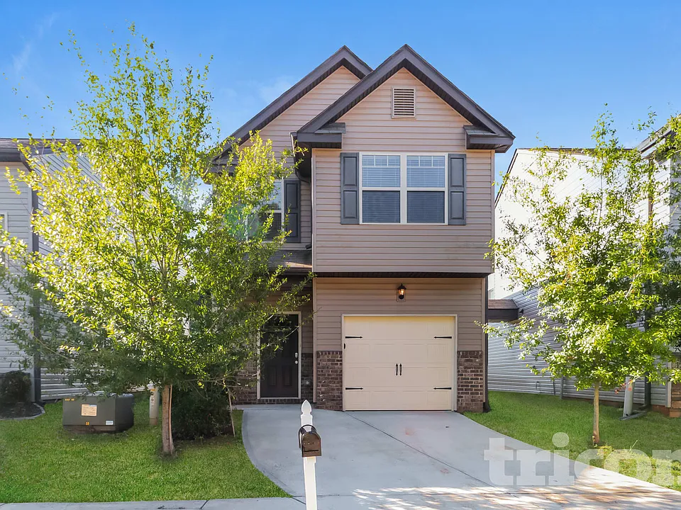 368 Lossie Ln