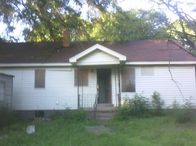 2nd image of 5319 Airview Rd