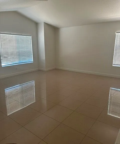 12811 Cimarron Way — Photo 2