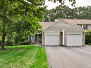 7 Bristol Ct #7, Kennebunk, ME 04043