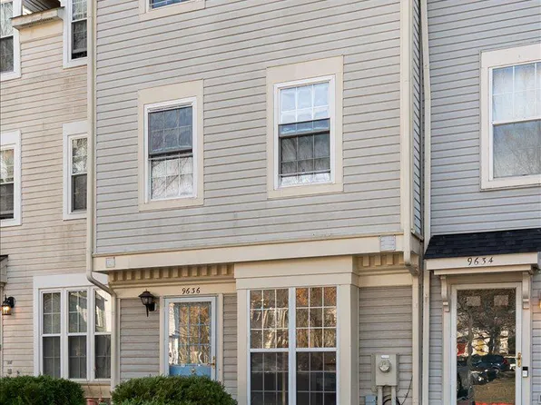 9636 Stirling Bridge Dr, Columbia, MD 21046