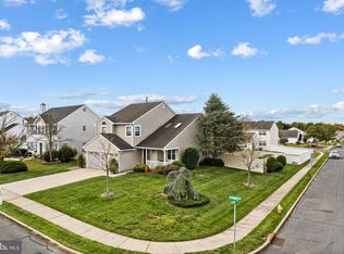 23 Persimmon St, Erial, NJ 08081