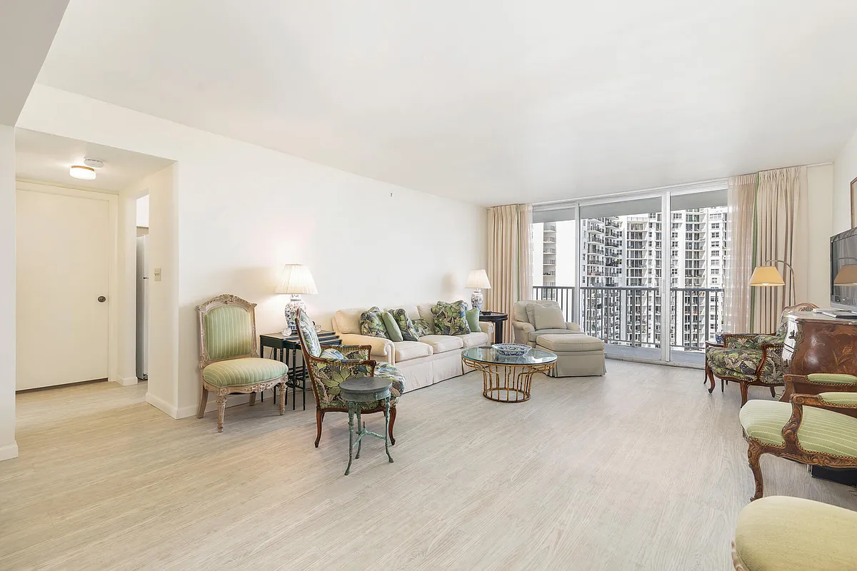 Building Photo - 1801 S Flagler Dr #1105