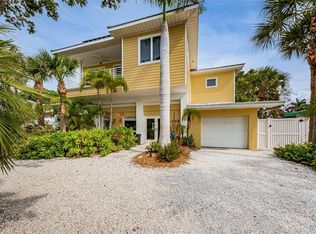 366 39th Ave, Saint Pete Beach, FL 33706