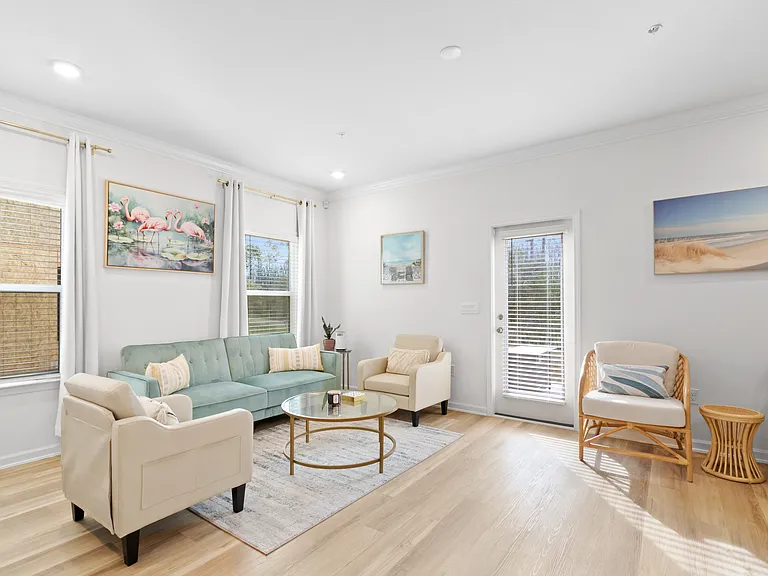 4310 Lost Bay Dr #4310 — Photo 3