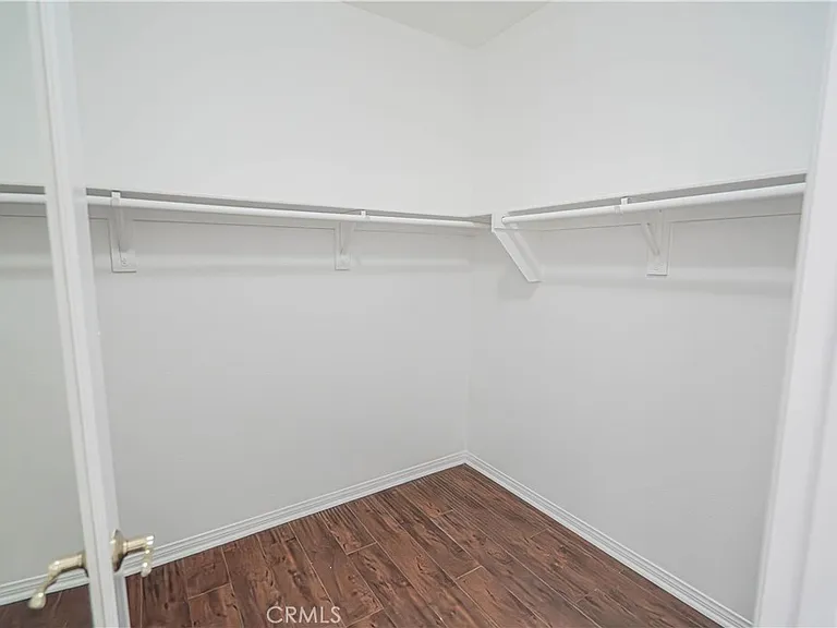 25910 Tennyson Ln — Photo 34