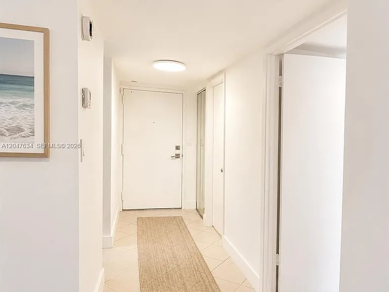 2801 NE 183rd St #208W — Photo 10