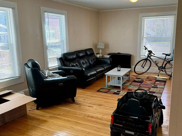 19 Massachusetts Ave — Photo 12