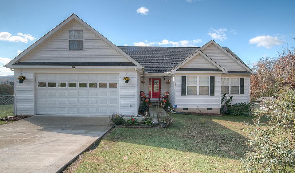 1st image of 203 Amanda Leigh Ann Dr