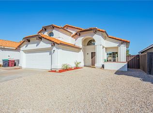 40016 Daphne Dr, Murrieta, CA 92563