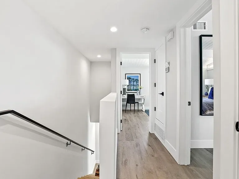 444 Seaward Rd — Photo 6