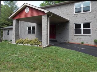 804 Southern Hills Dr, Borden, IN 47106