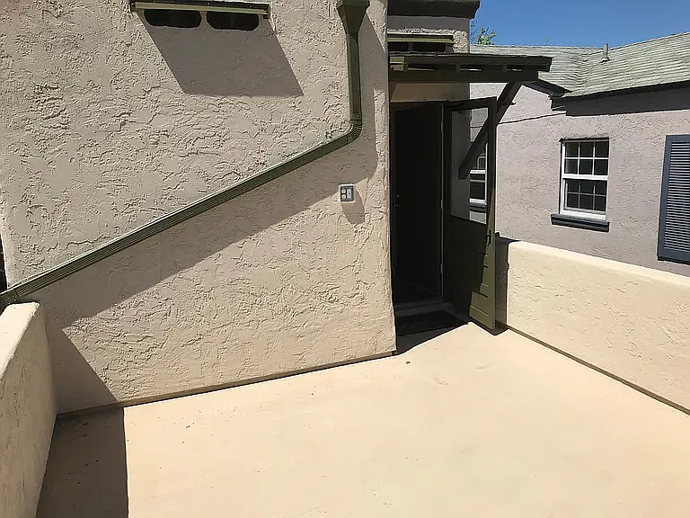 1 bed, 510 sqft, $2,395 — Photo 2