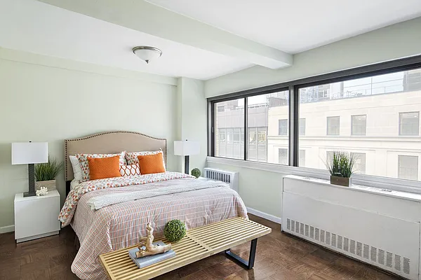 Sold by Compass | media 6