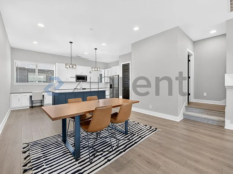 2818 Addison Park Ln — Photo 13