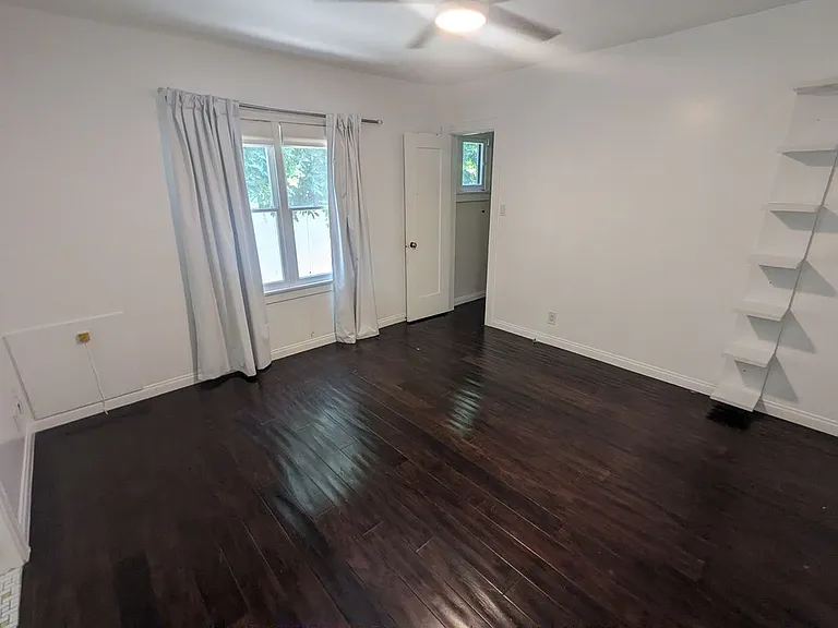 169 N Wetherly Dr — Photo 9