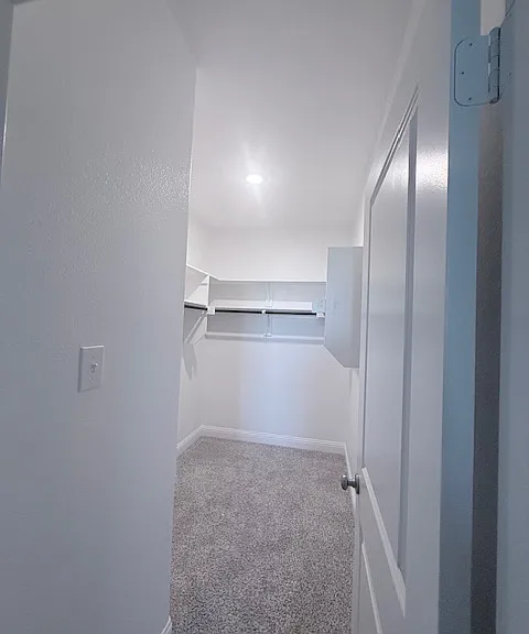 733 Santa Lucia Dr — Photo 3