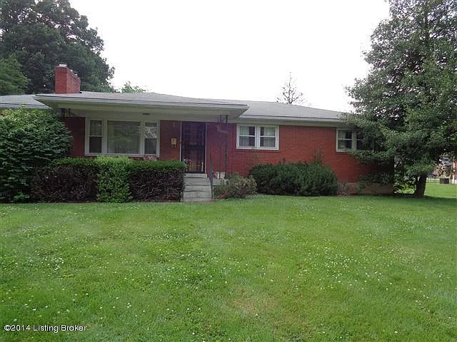 4332 Bayberry Dr photo 1