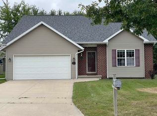 3693 Collegiate Way, New Franken, WI 54229