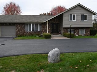 21 Colden Hill Rd, Newburgh, NY 12550