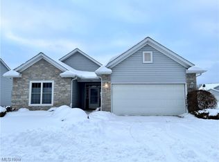 301 Stonehedge Dr, Elyria, OH 44035