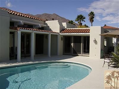 Rear Facade and Pool 1
