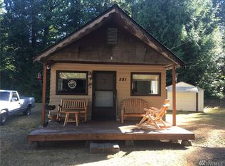 581 Forest Dr, Brinnon, WA 98320