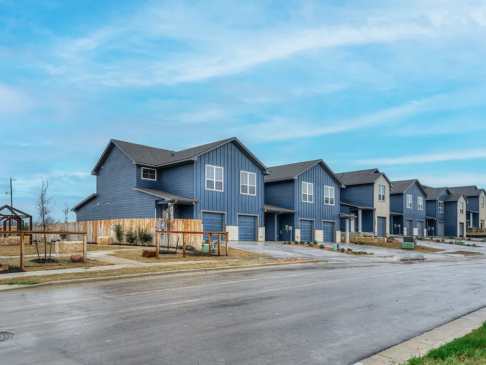 North Ridge Townhomes