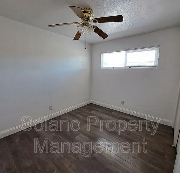 207 Brown St #2 — Photo 1