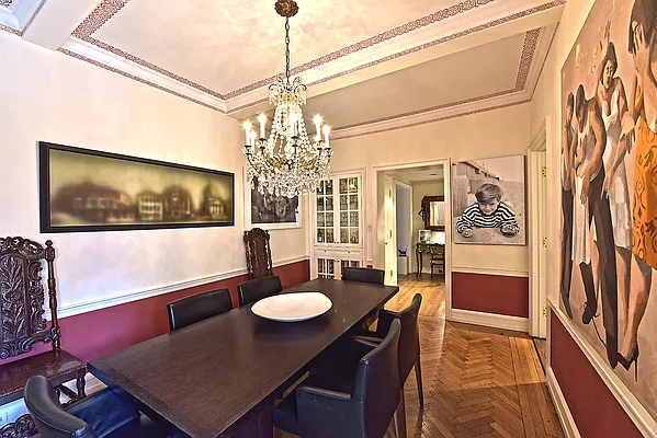 Sold by Prime Manhattan | media 34