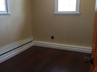 19 Jamar Ln, Ronkonkoma, NY 11779