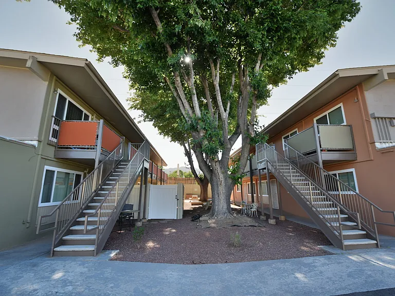 Spacious and Updated 2 Bed / 1 Bath Apt in the NE! — Photo 1