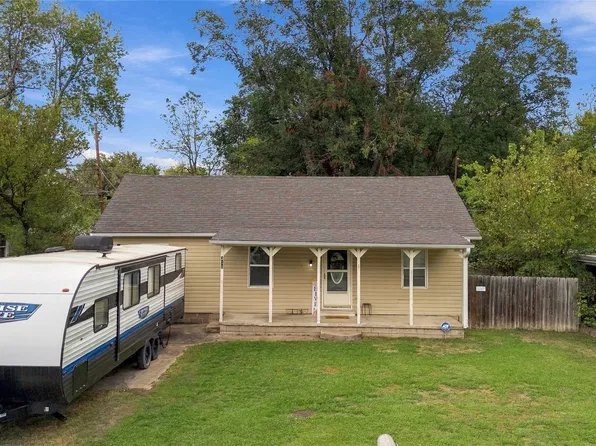 311 N Ora St, Pryor, OK 74361