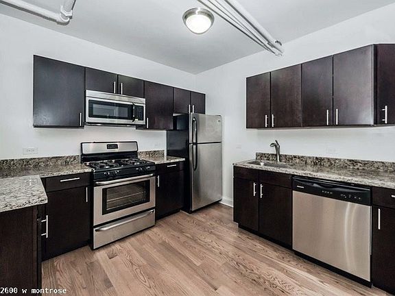 2nd image of 2600 W Montrose Ave #1425