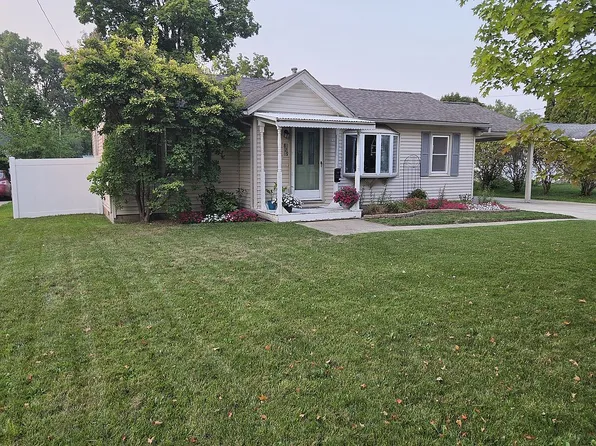 829 E Exchange St, Owosso, MI 48867