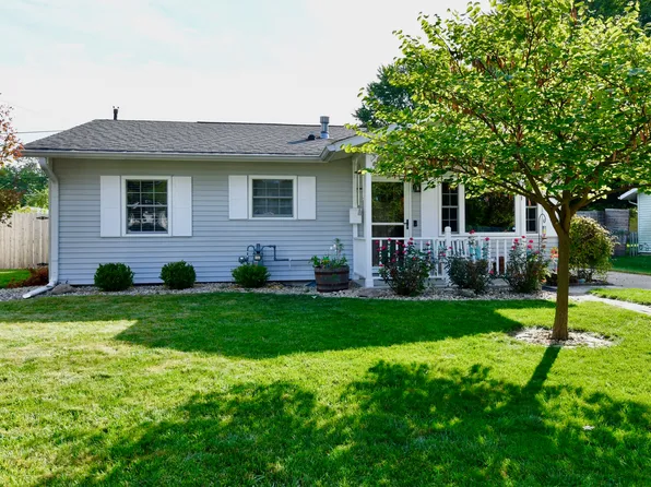 535 Melrose Dr, New Whiteland, IN 46184