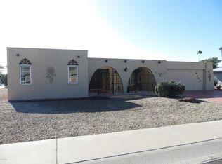 9423 W Brokenstone Dr, Sun City, AZ 85351