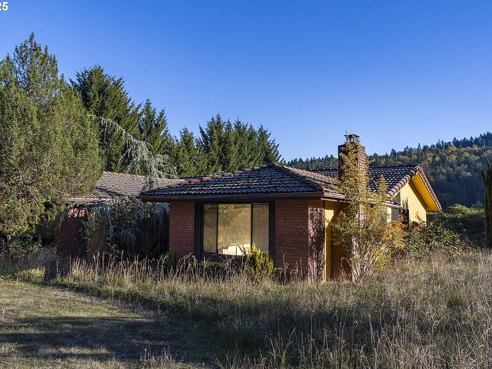 1st image of 312 Bryant Ln