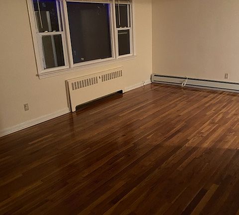 3rd image of 53 Harrington St #2B