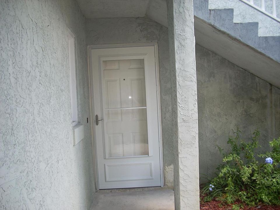 1st image of 1625 SE Green Acres Cir APT Y104