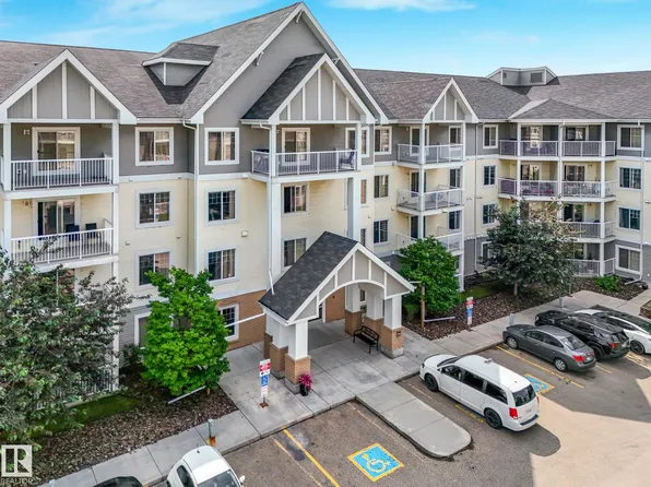 2204 44th Ave NW #214, Edmonton, AB T6T 0G5