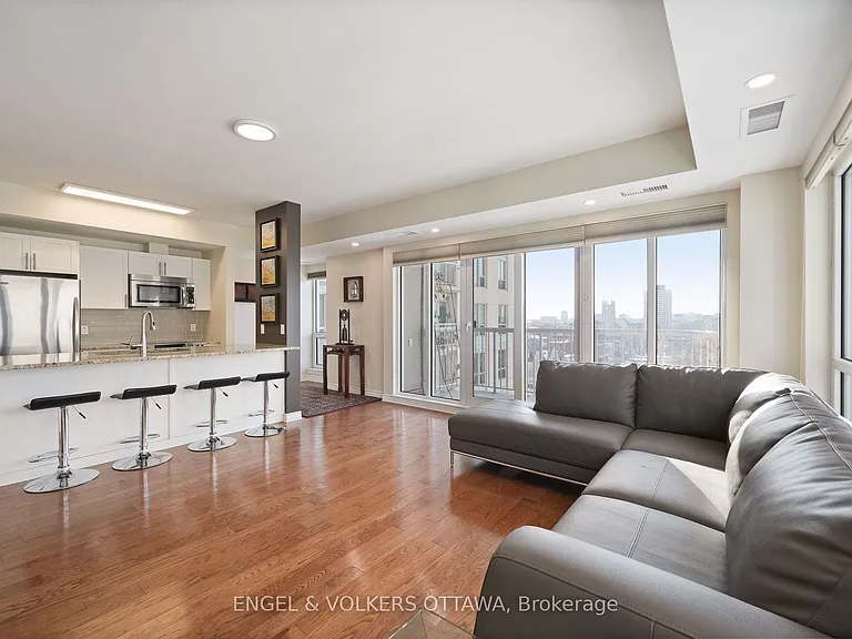 234 Rideau St #1112 — Photo 12