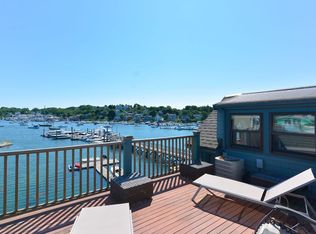 Winter Rental: Waterfront 3 Bed/3 Bath on Rocky Neck, Gloucester, MA 01930